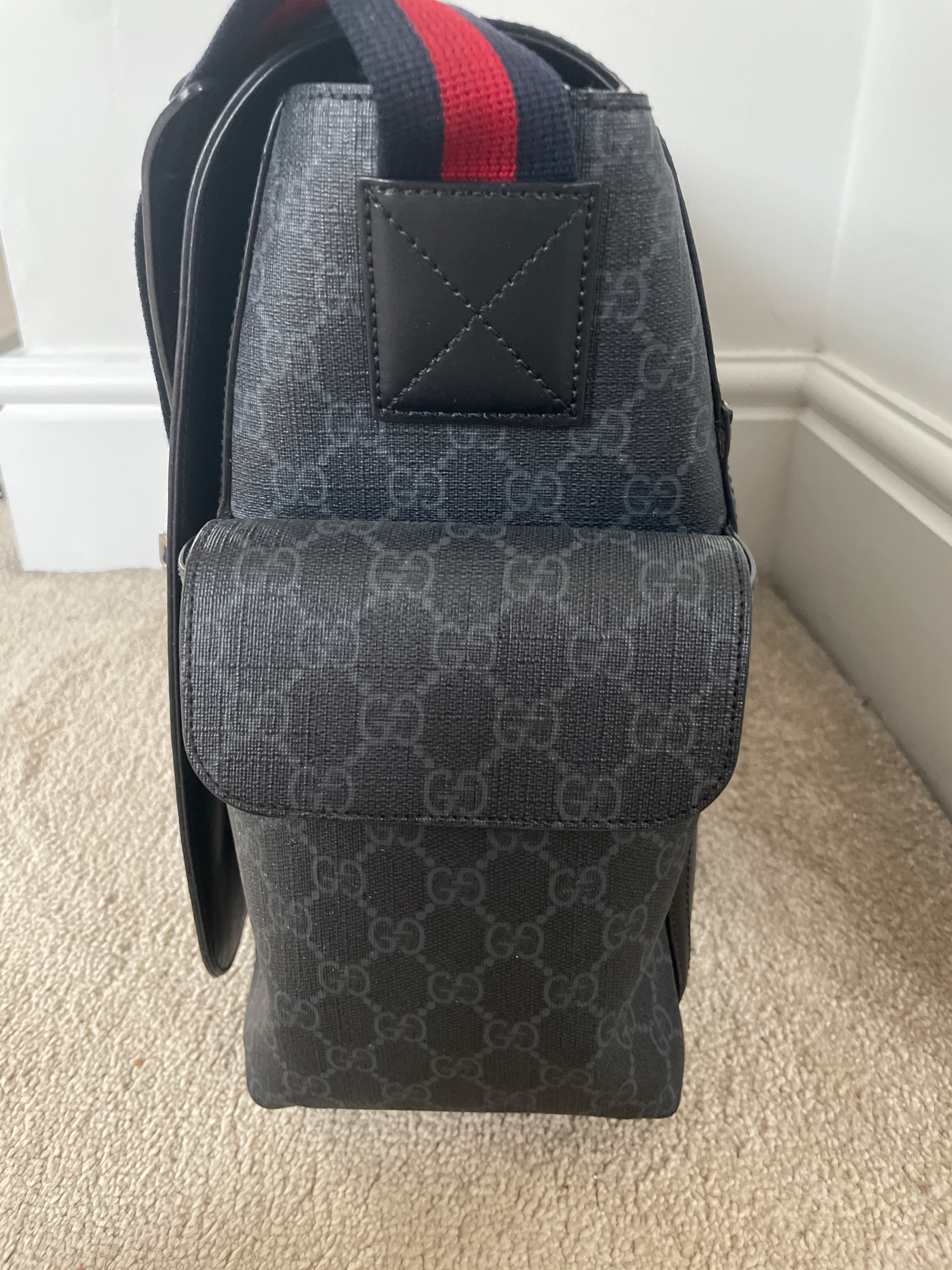 Preowned Gucci Black GG Monogram Canvas Changing Bag black/grey gg supreme canvas/nylon lining