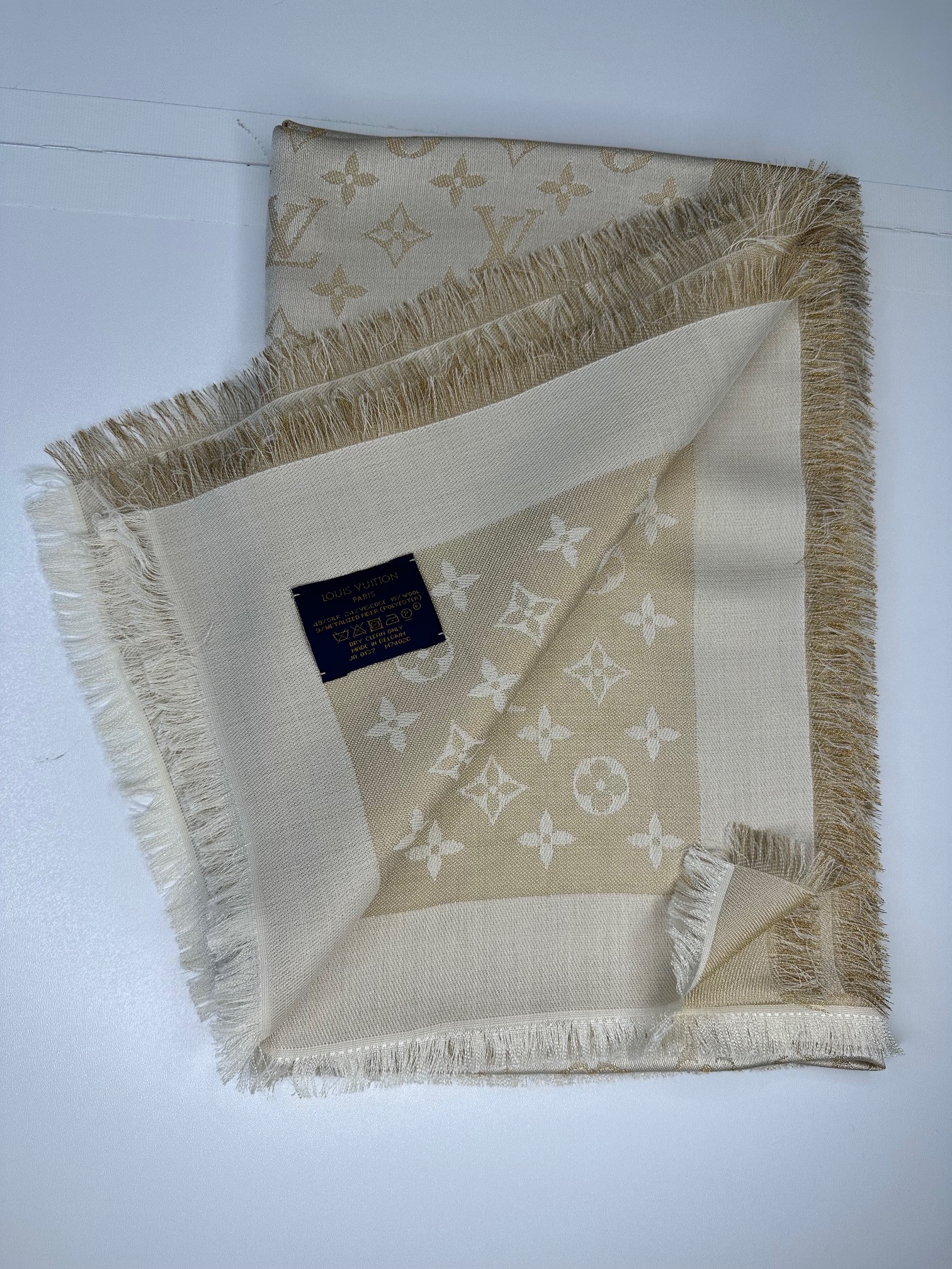 Louis Vuitton Beige Monogram Silk Blend Shawl White/Gold silk/viscose/wool