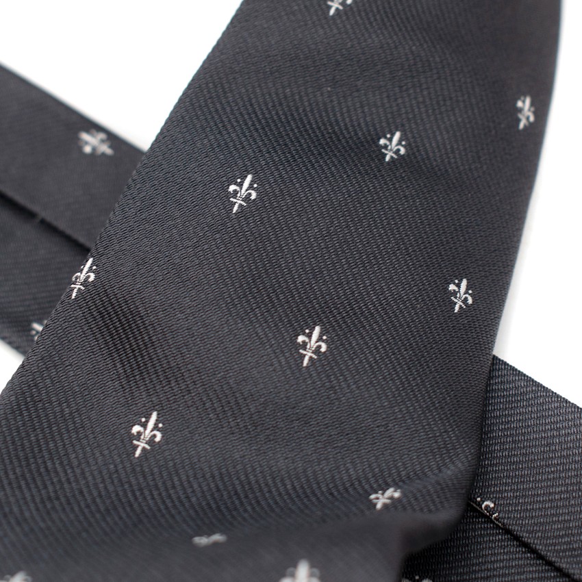 Men's Luciano Firenze Steel Grey Fleur de Lis Silk Twill Tie