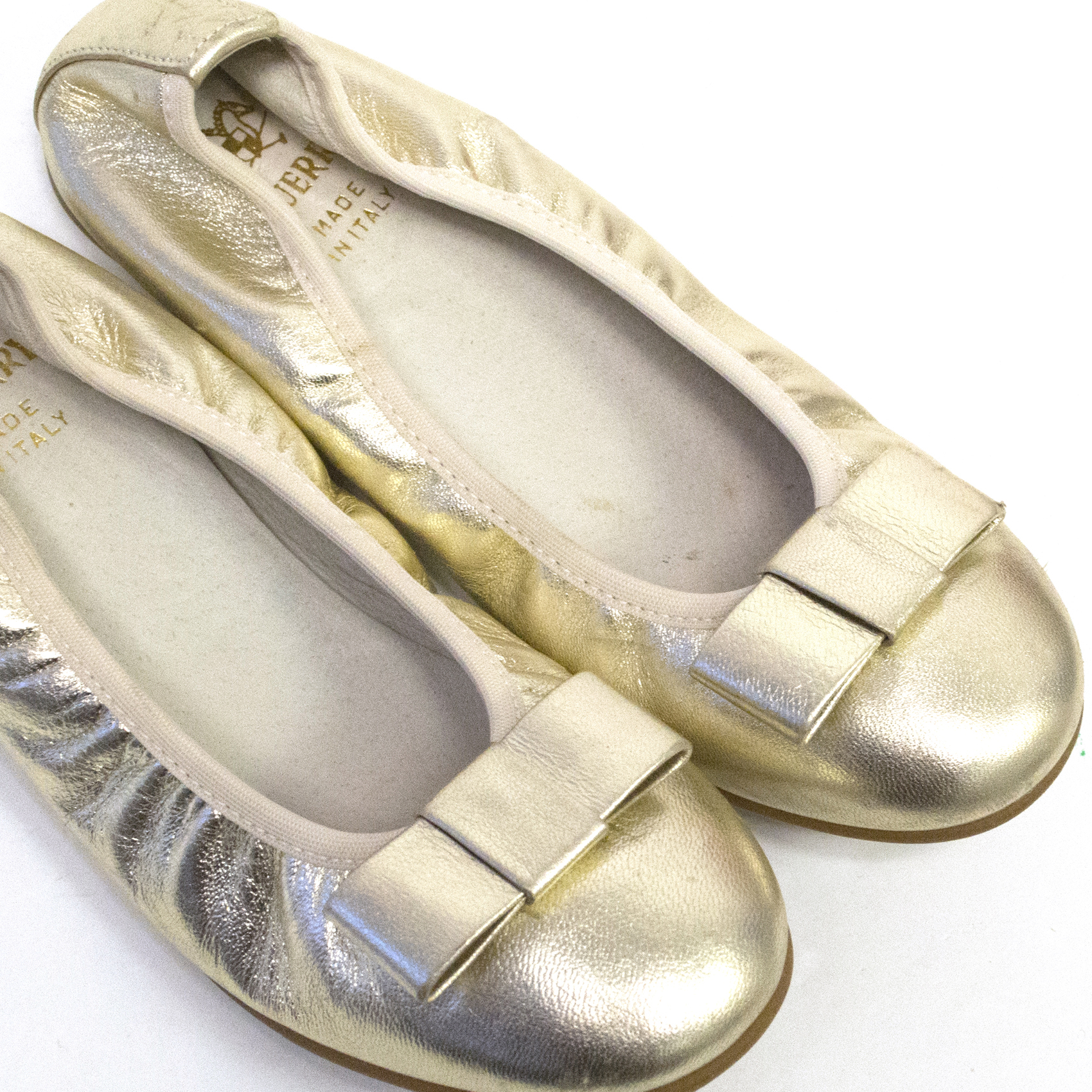 Boys Preowned Equerry Metallic Gold Ballerina Shoes Size 6 Years + leather