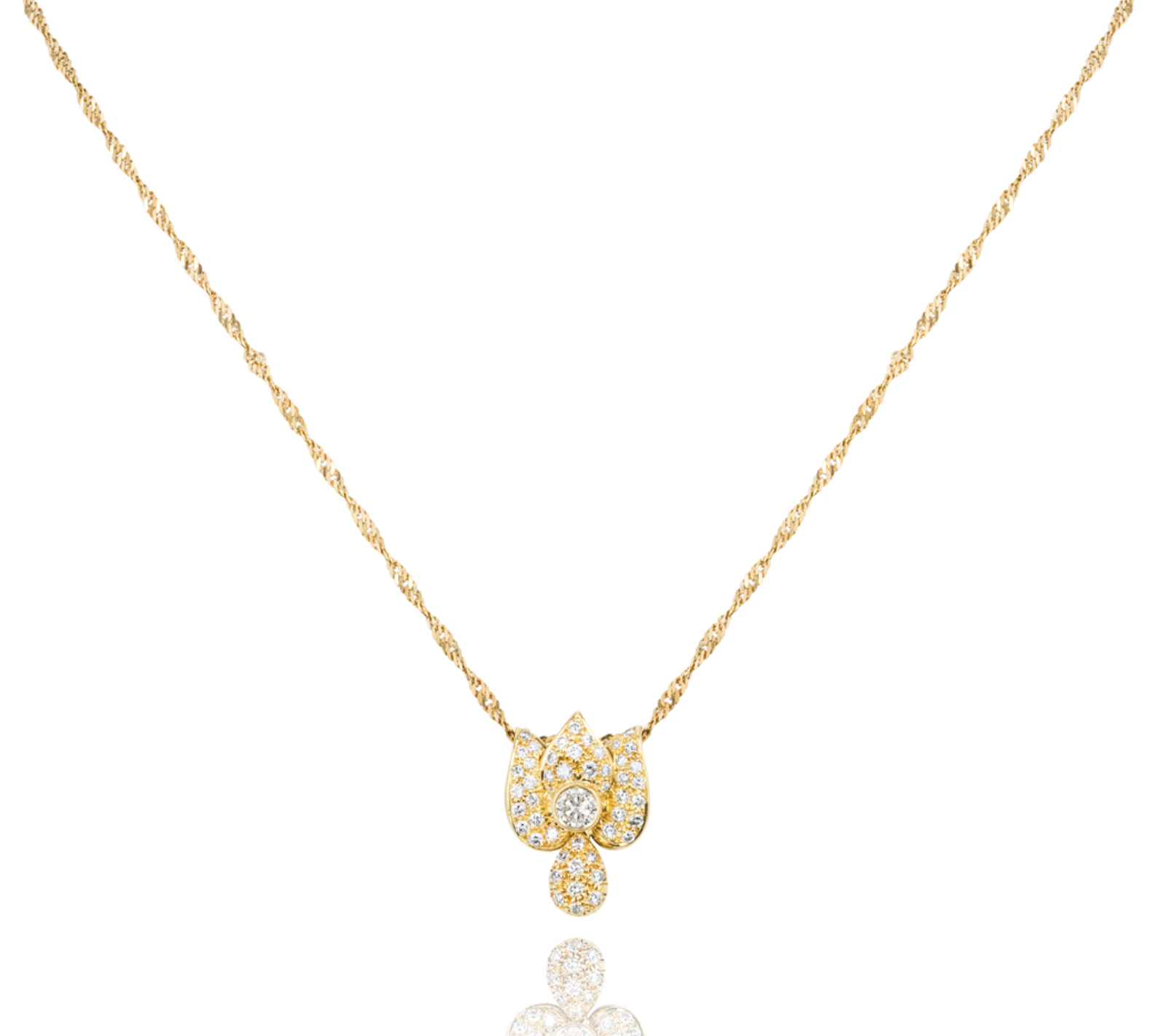 Preowned 18ct yellow gold  white diamond floral pendant necklace