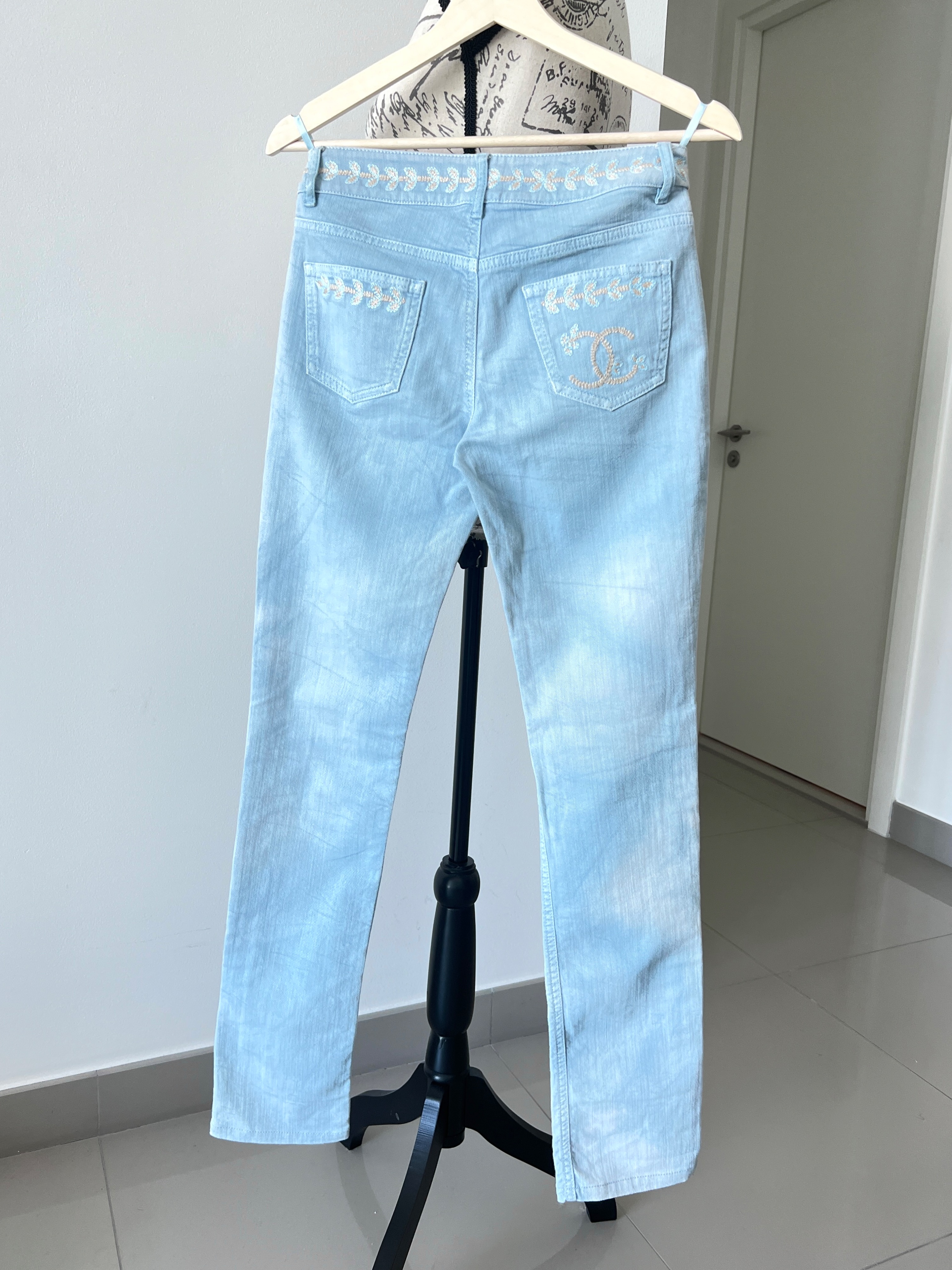 Chanel Blue Embroidered Jeans Size XS cotton