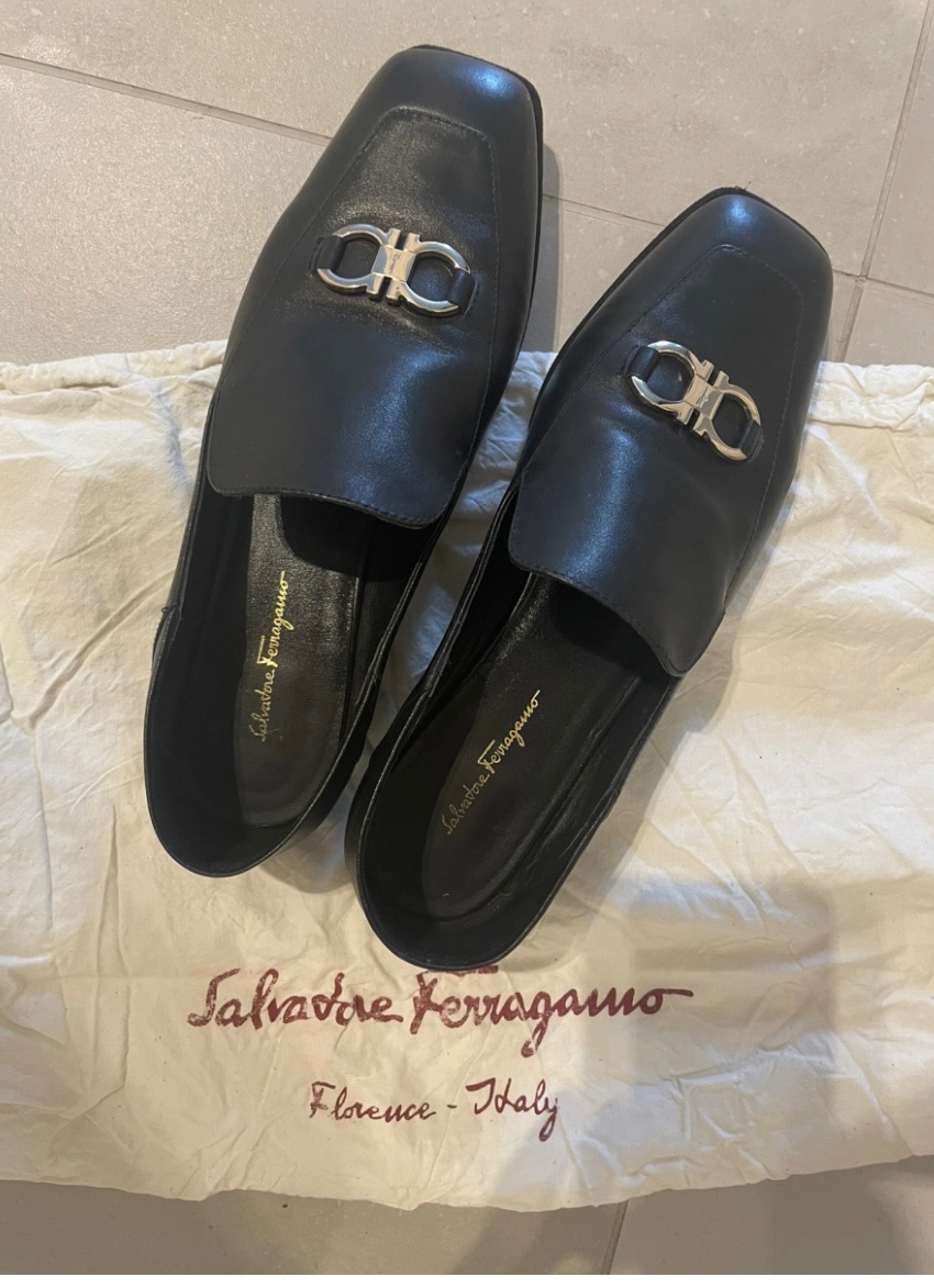 Preowned Salvatore Ferragamo Cesaro Leather Flats Size 39 Black