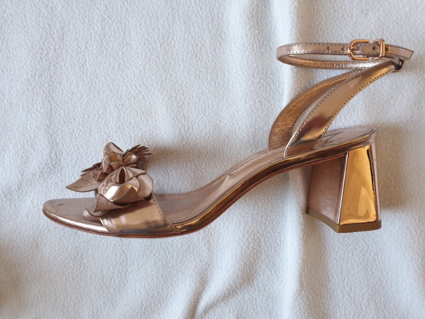 Preowned Sophia Webster Lilico appliquéd metallic leather sandals Size 37 Gold