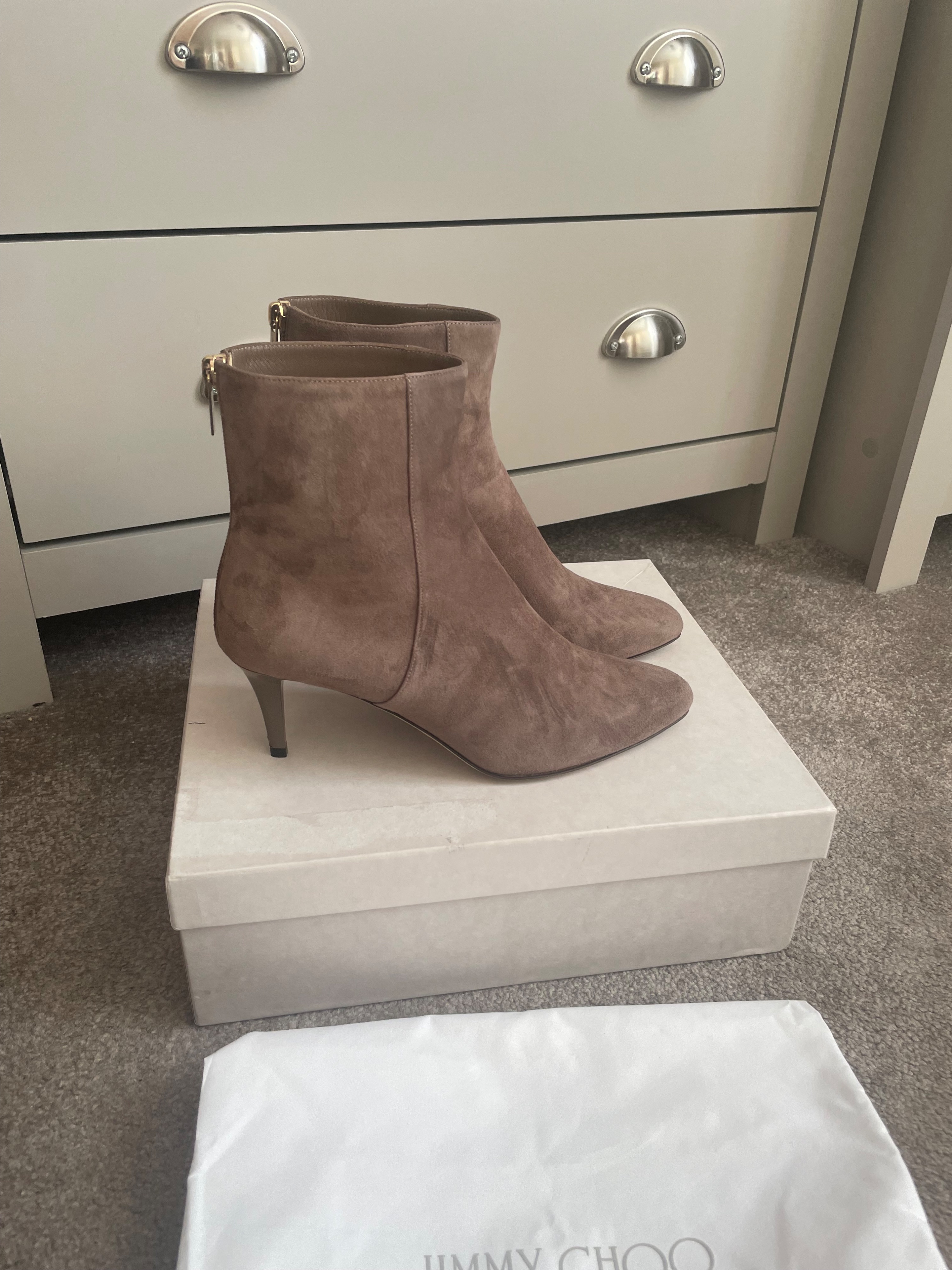 Preowned Jimmy Choo Brody Suede Ankle Boots Size 38.5 Mink