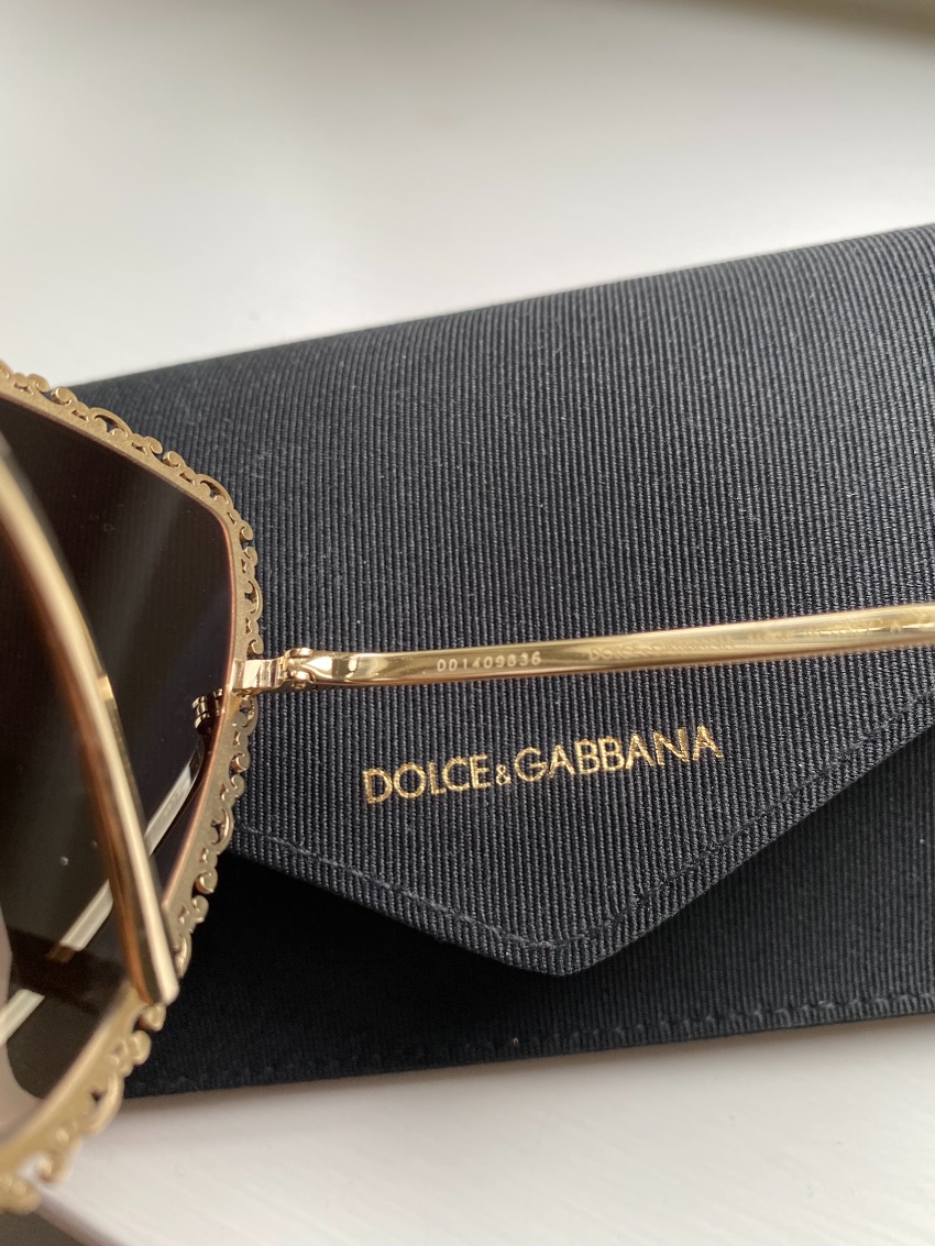 Preowned Dolce  Gabbana Filigree Baroque Oversize Sunglasses Gold metal