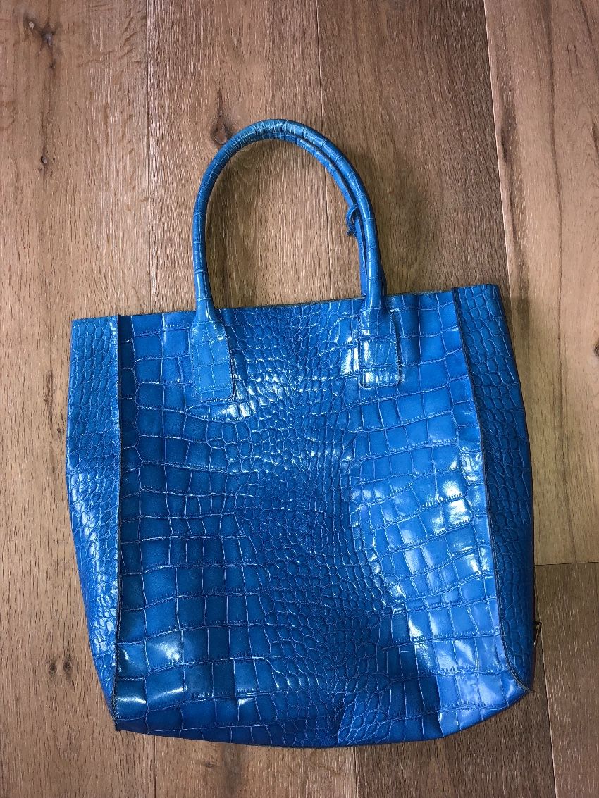 Preowned Avila Mykonos Blue Leather Bag