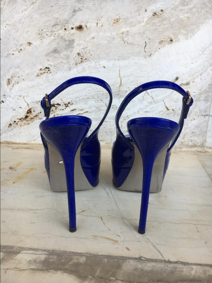 Preowned Sergio Rossi Blue Patent Peep-Toe Slingback Pumps Size 37 leather