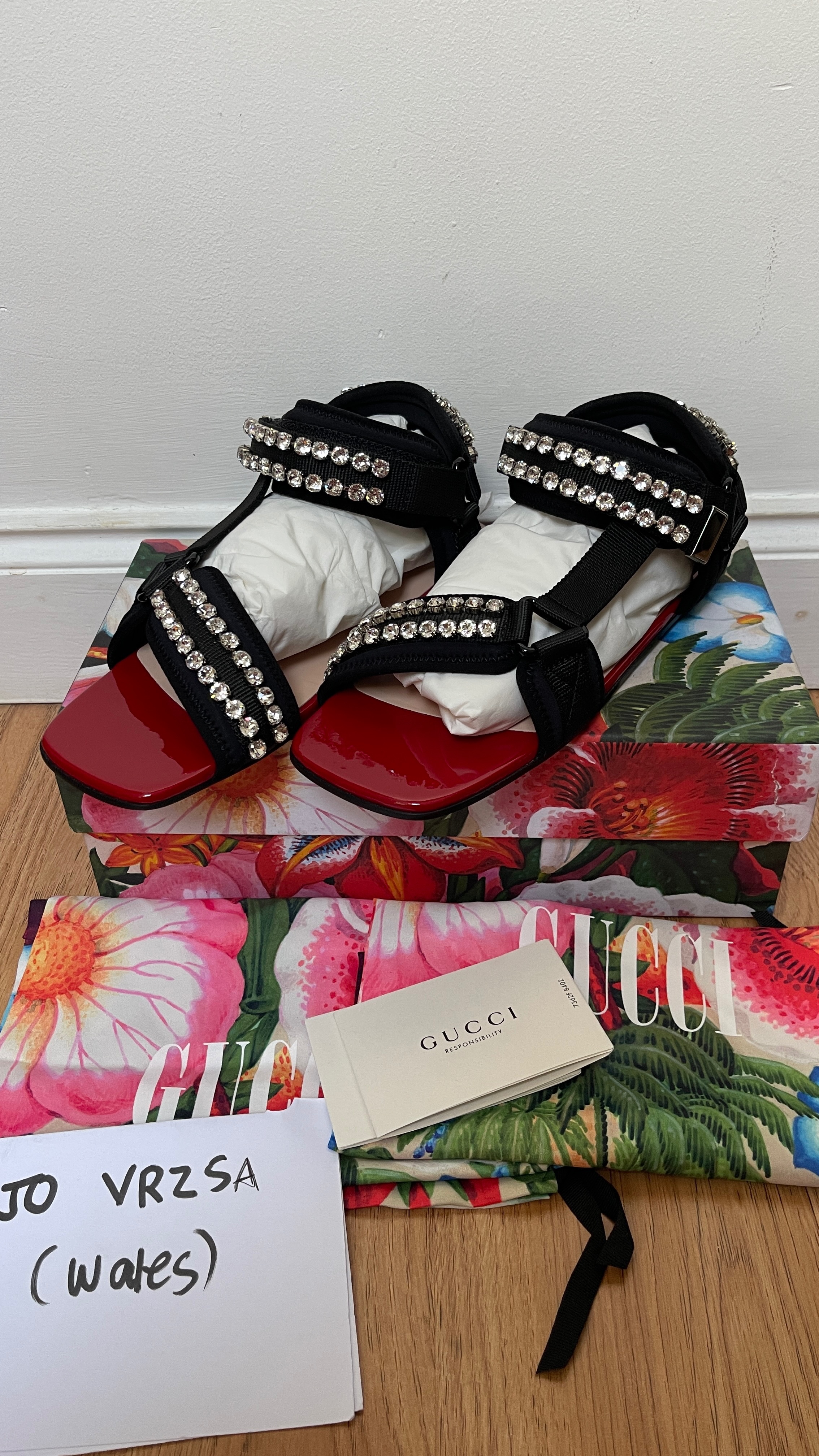 Gucci Crystal Embellished Sport Strap Sandals Size 38 Red leather