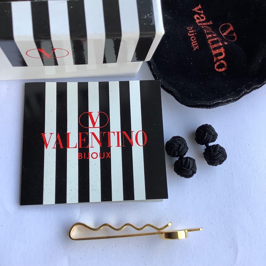 Men's Valentino Vintage Cufflinks  Tie Clip Set Gold