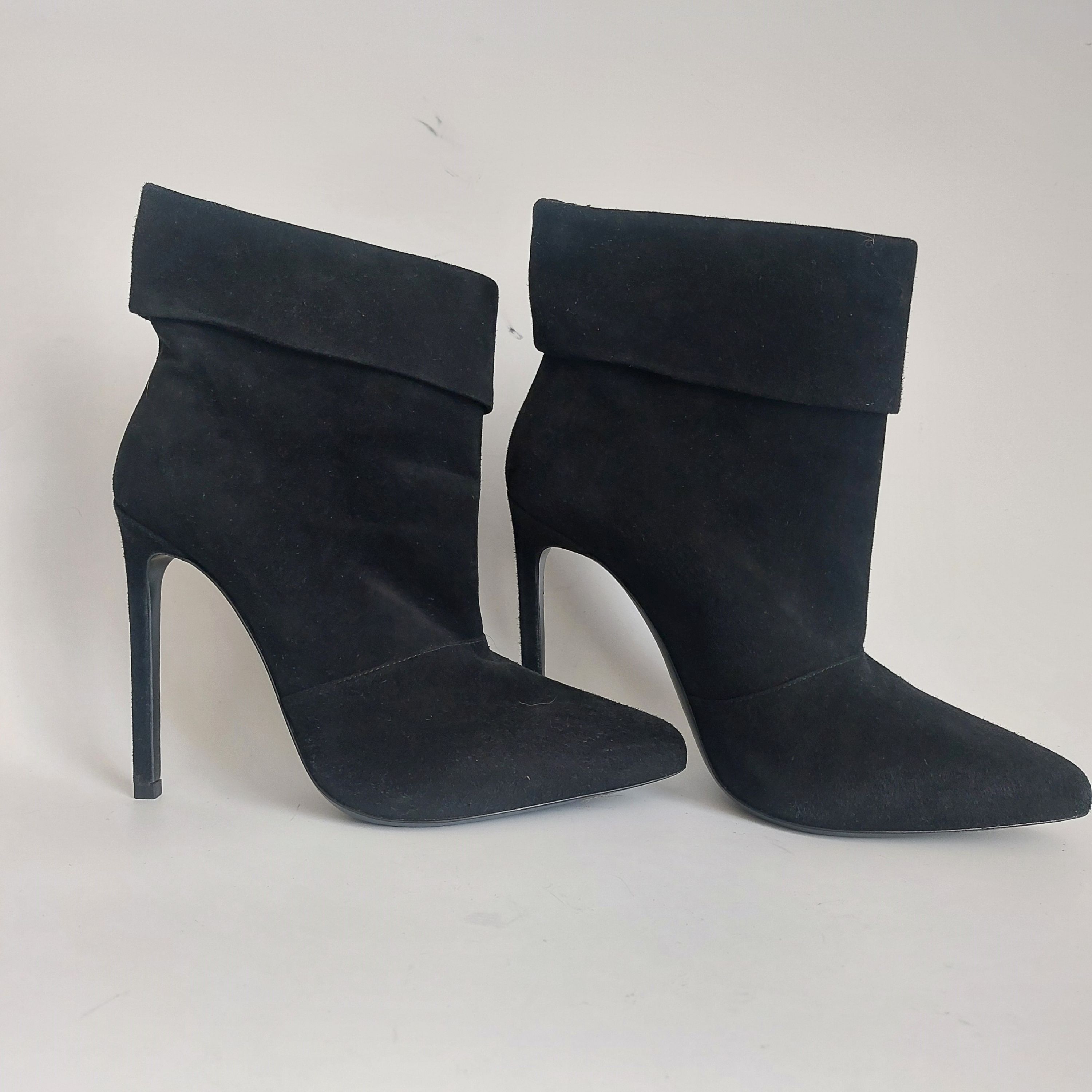 Preowned Saint Laurent Black Suede Fold Over Ankle Boots Size 36