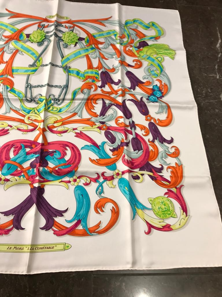 Preowned Hermes White Le Mors Multicolour Print Silk Twill Square Scarf 90 Animal Print