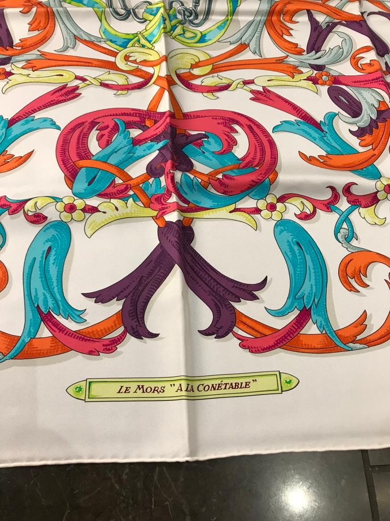 Preowned Hermes White Le Mors Multicolour Print Silk Twill Square Scarf 90 Animal Print