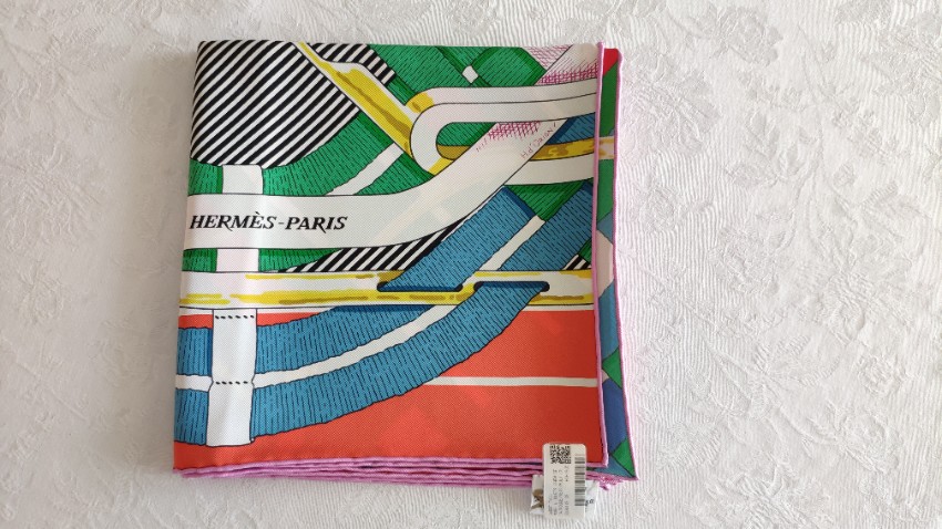 Hermes Sold Out Mors a Jouets Chemise Detail scarf 90 Multi-Coloured / Stripes silk