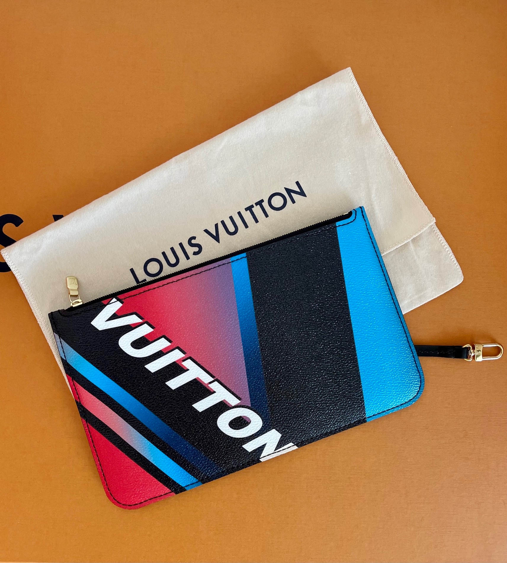 Louis Vuitton Racecar Neverfull Pochette Multicolor coated canvas