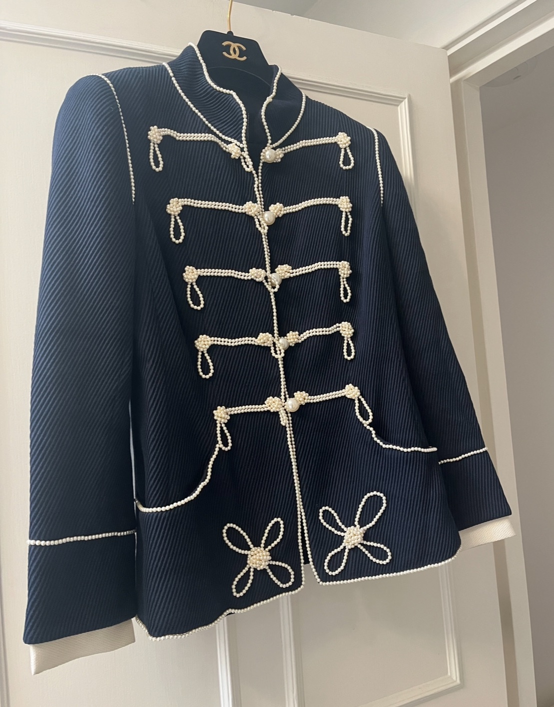 Preowned Chanel Navy Pearl Embellished Military Style Jacket Size S cotton/faux pearl