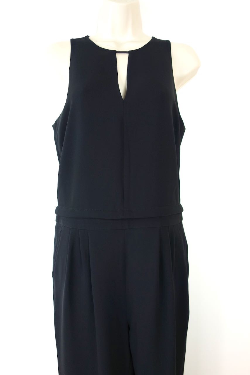 Rag and Bone Black crepe keyhole jumpsuit Size S polyester