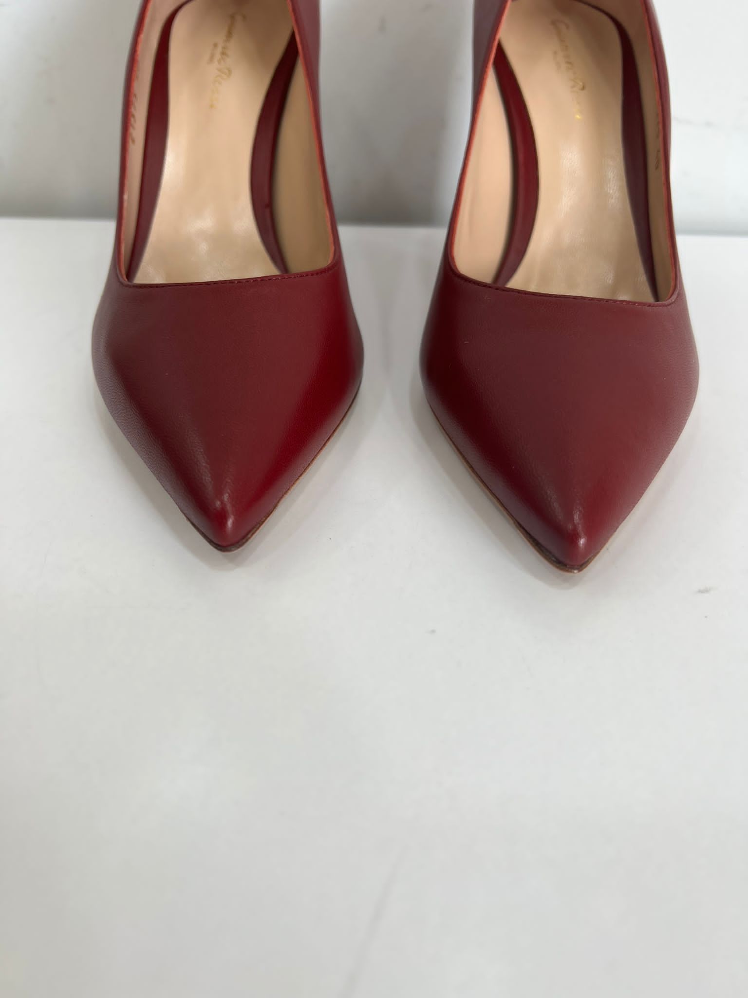 Gianvito Rossi Pointed Toe Block Heel Red Leather Pumps Size 37.5 bordeaux