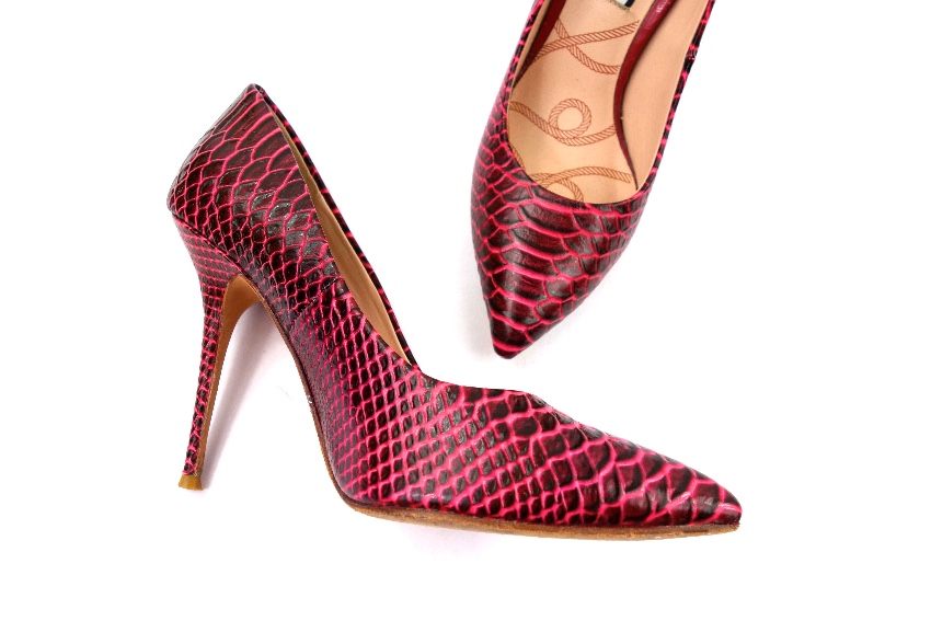 Preowned Lucy Choi Neon Snake Print Pumps Size 38 Pink leather