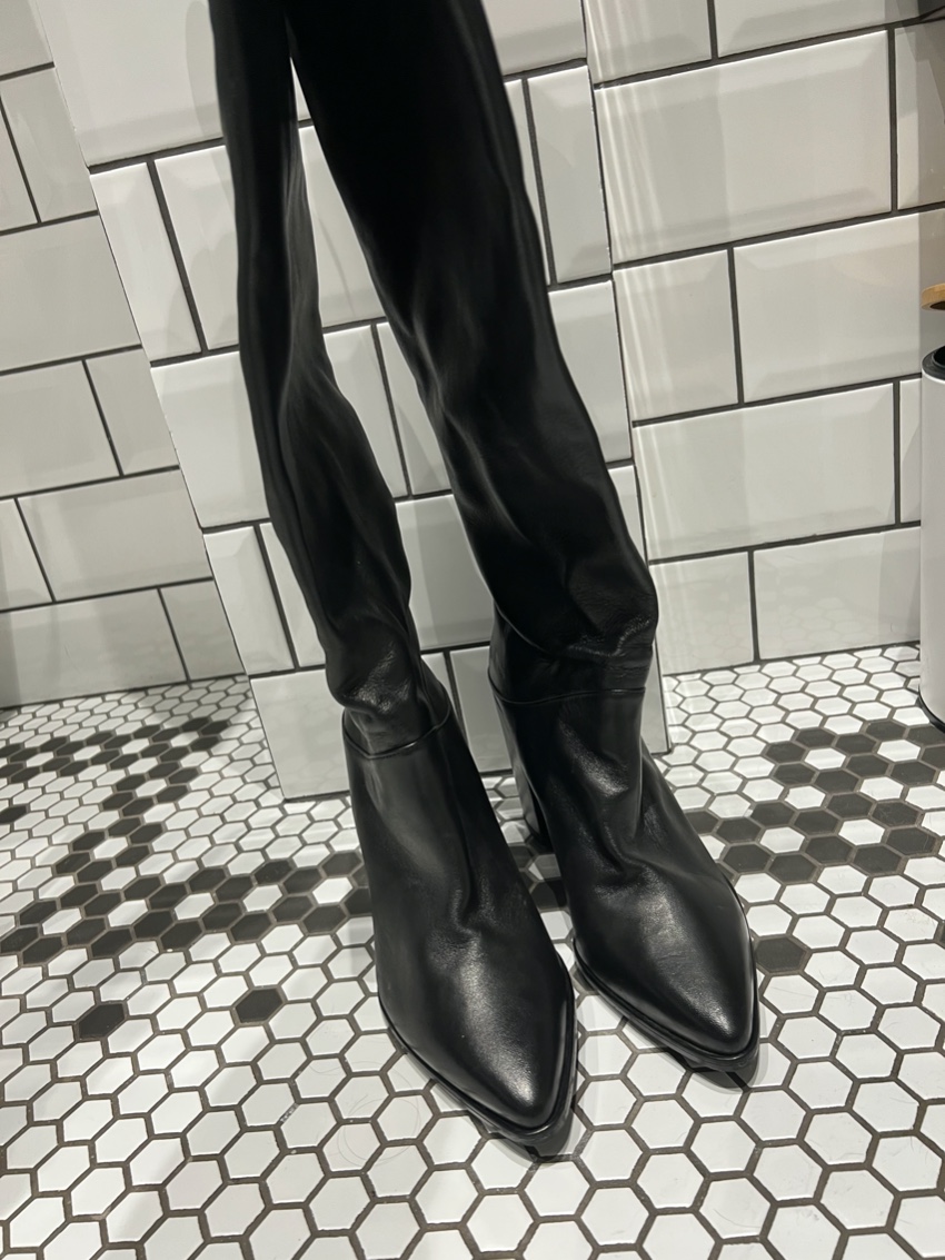 Stuart Weitzman Black Leather Point Toe Knee Boots Size 40