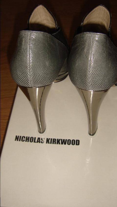 Preowned Nicholas Kirkwood Grey Heeled Pumps Size 395 leather