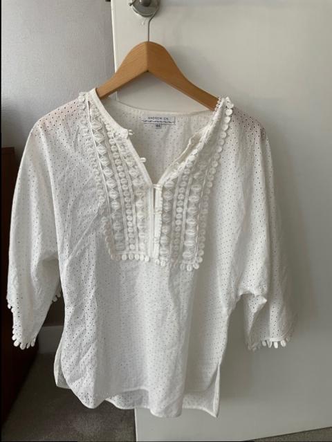 Preowned Andrew GN Broderie Anglaise White Blouse Size L cotton