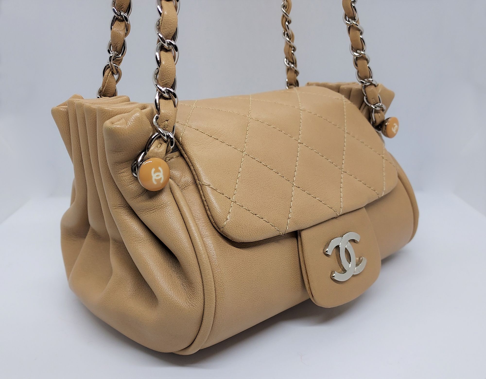 Preowned Chanel Caramel Lambskin Accordion Flap Bag Camel