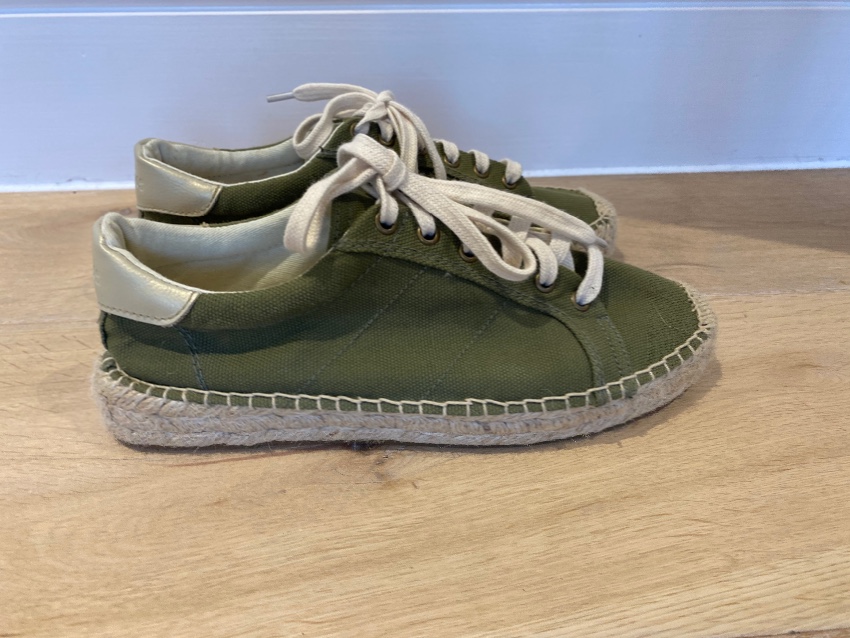 Preowned Soludos Canvas Izzy Green Espadrilles Size 38