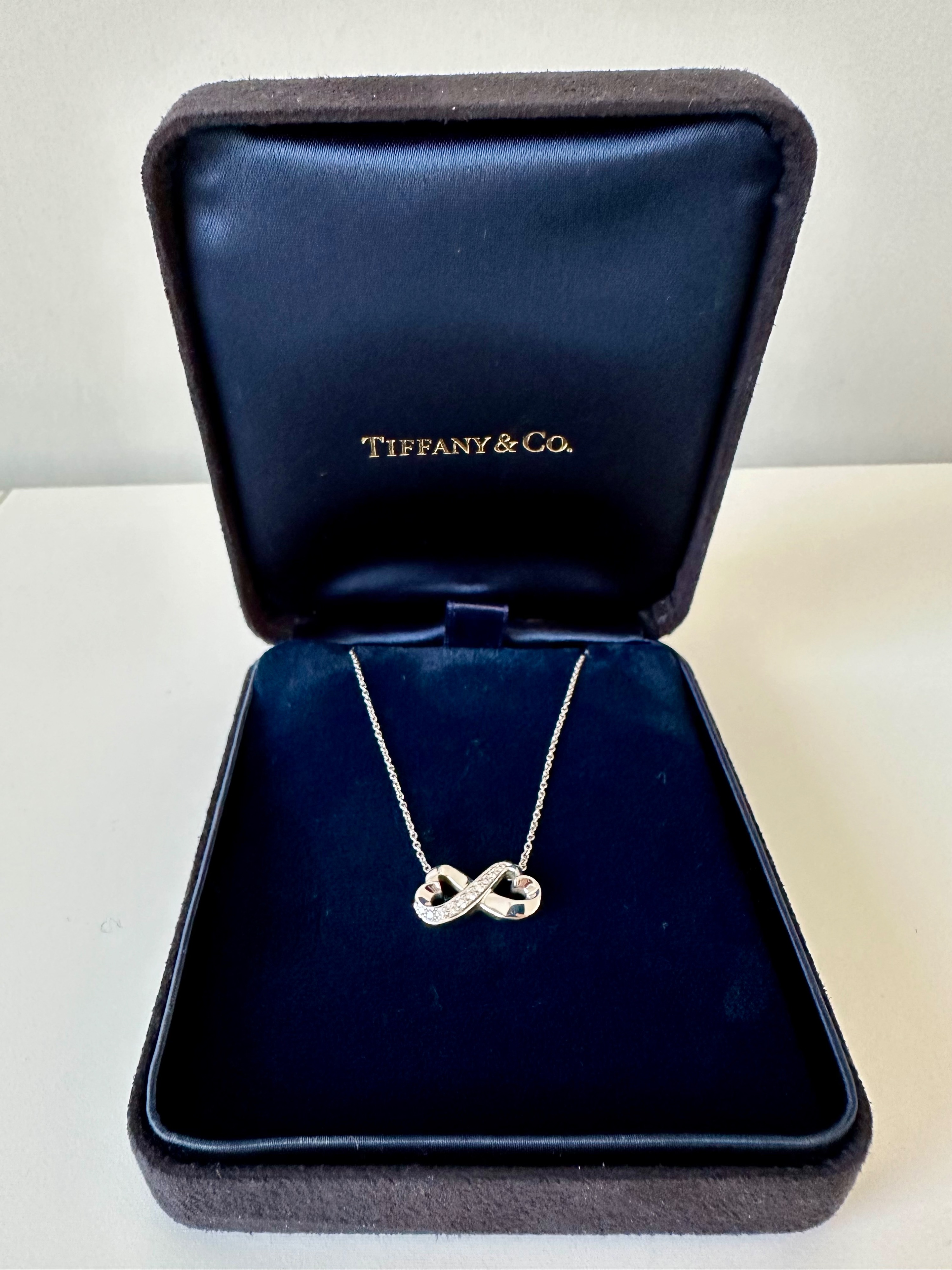 Preowned Tiffany  Co Paloma Picasso Double Loving Heart Necklace White gold white gold/diamond