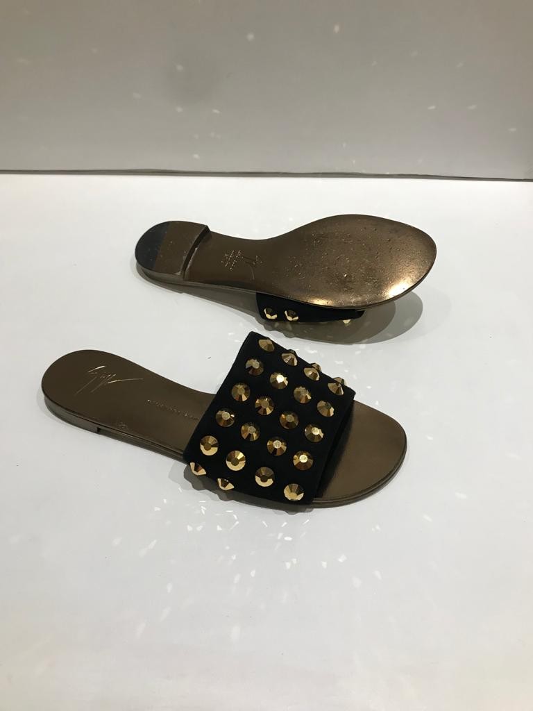 Preowned Giuseppe Zanotti Black Suede Studded Slides Size 375