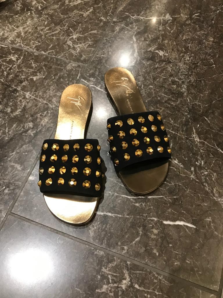 Preowned Giuseppe Zanotti Black Suede Studded Slides Size 375