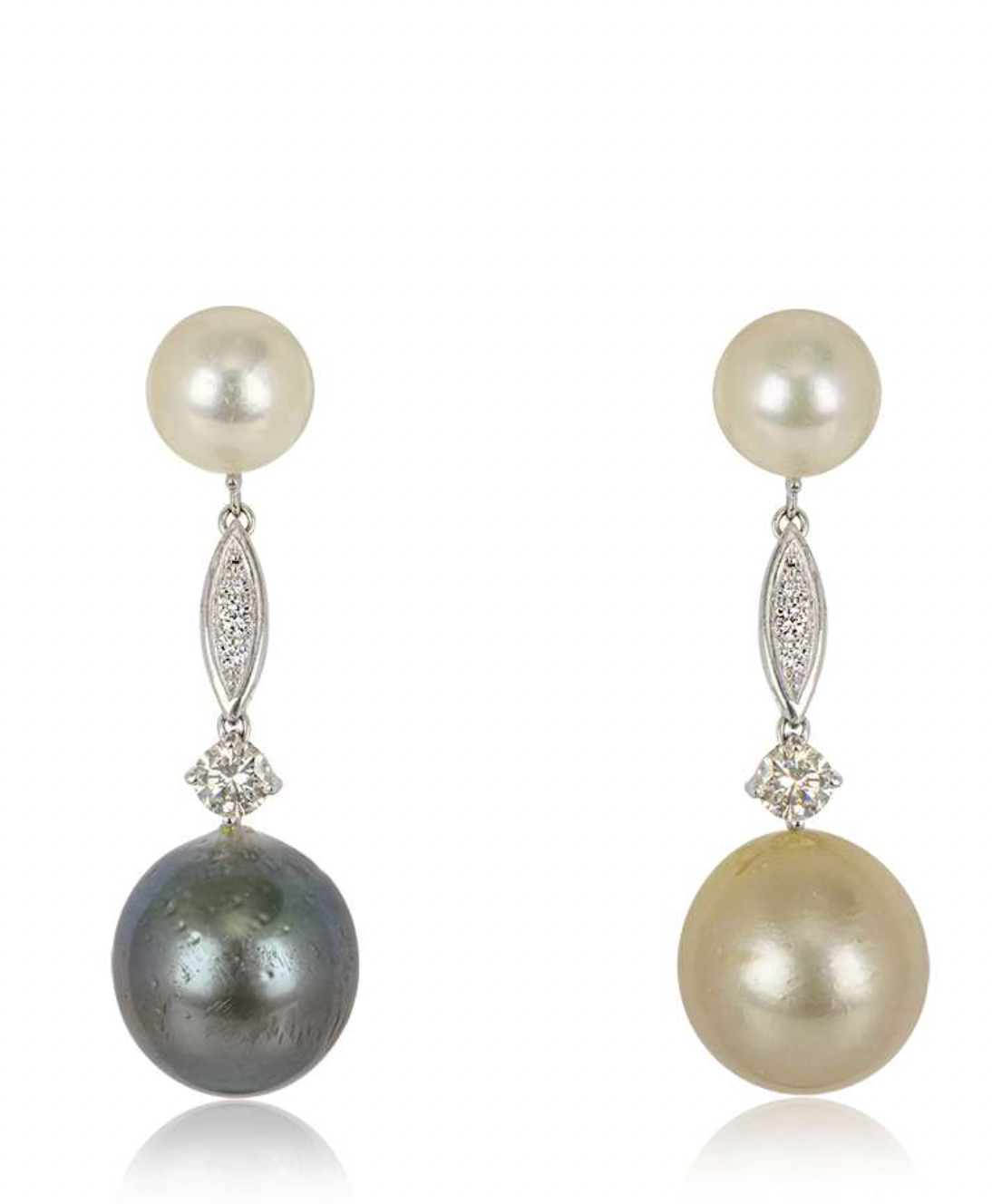 Preowned 18ct white gold diamond  pearl drop earrings