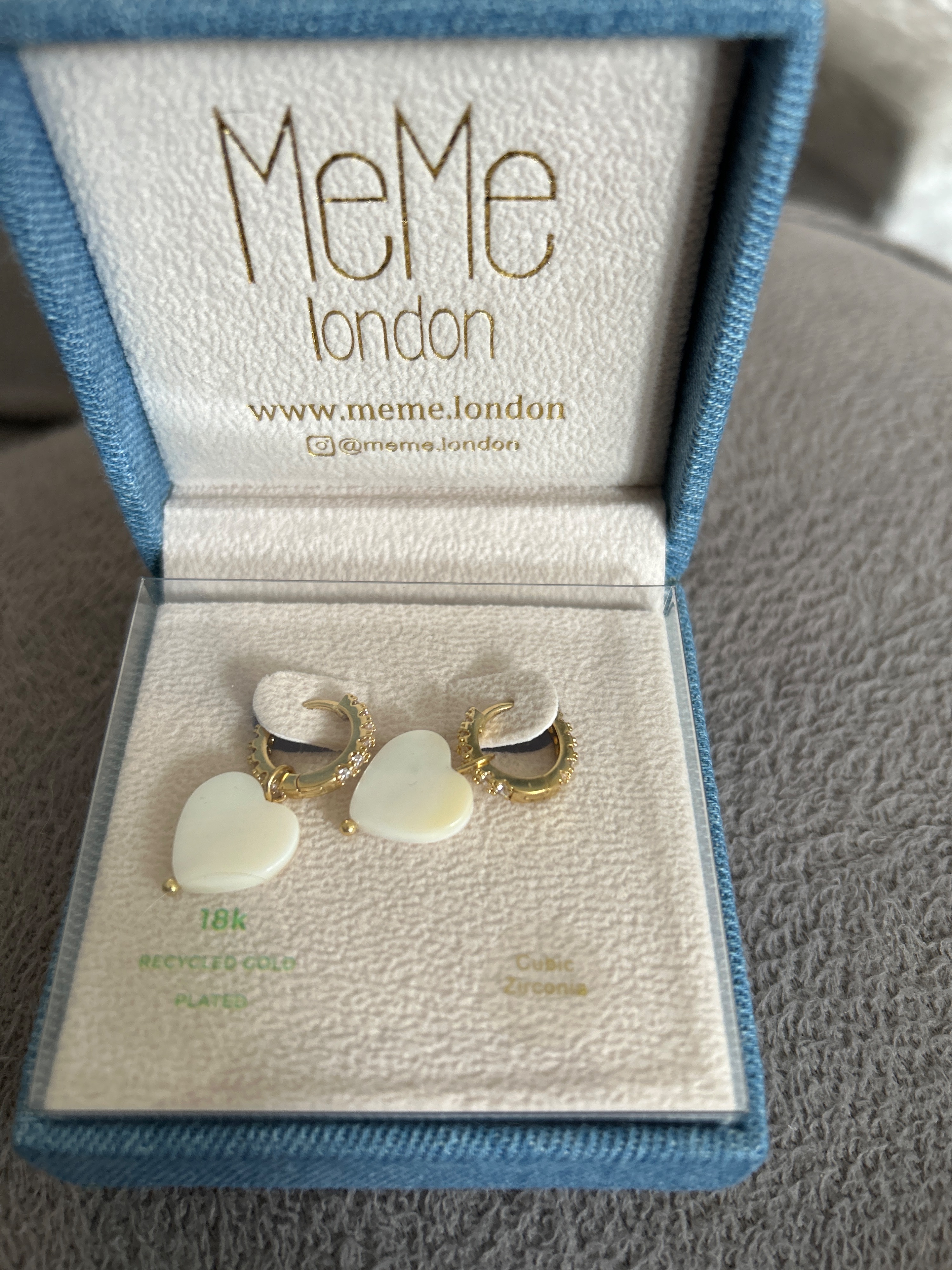 MeMe London Pure Love Earrings Gold gold plated