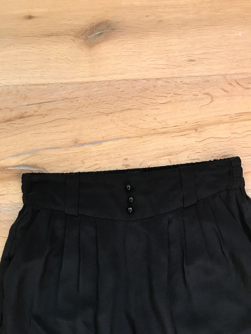 Preowned American Retro black silk trousers Size S