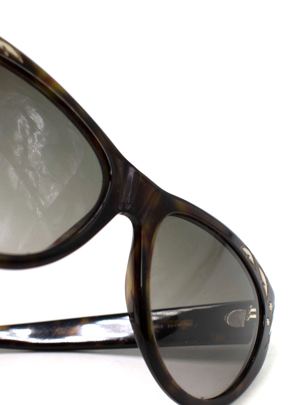 Preowned Gucci Brown Tortoiseshell Cat Eye Sunglasses Brown/White plastic