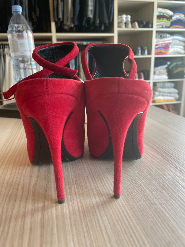 Preowned Giuseppe Zanotti Red Suede Ankle Strap Mules Size 365