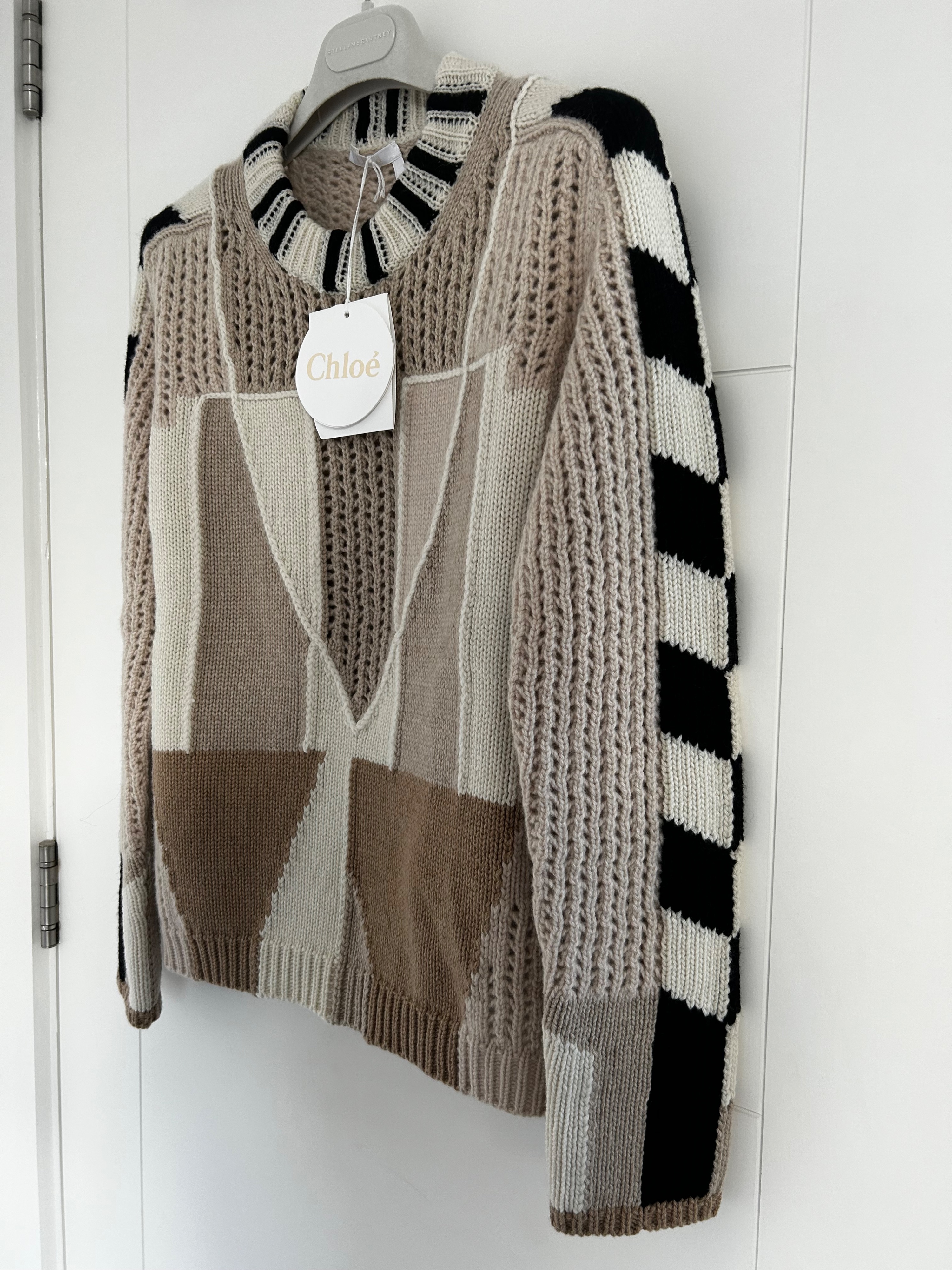 Chloe jacquard cashmere and wool blend graphic knitted jumper Size XS Beige cashmere/wool