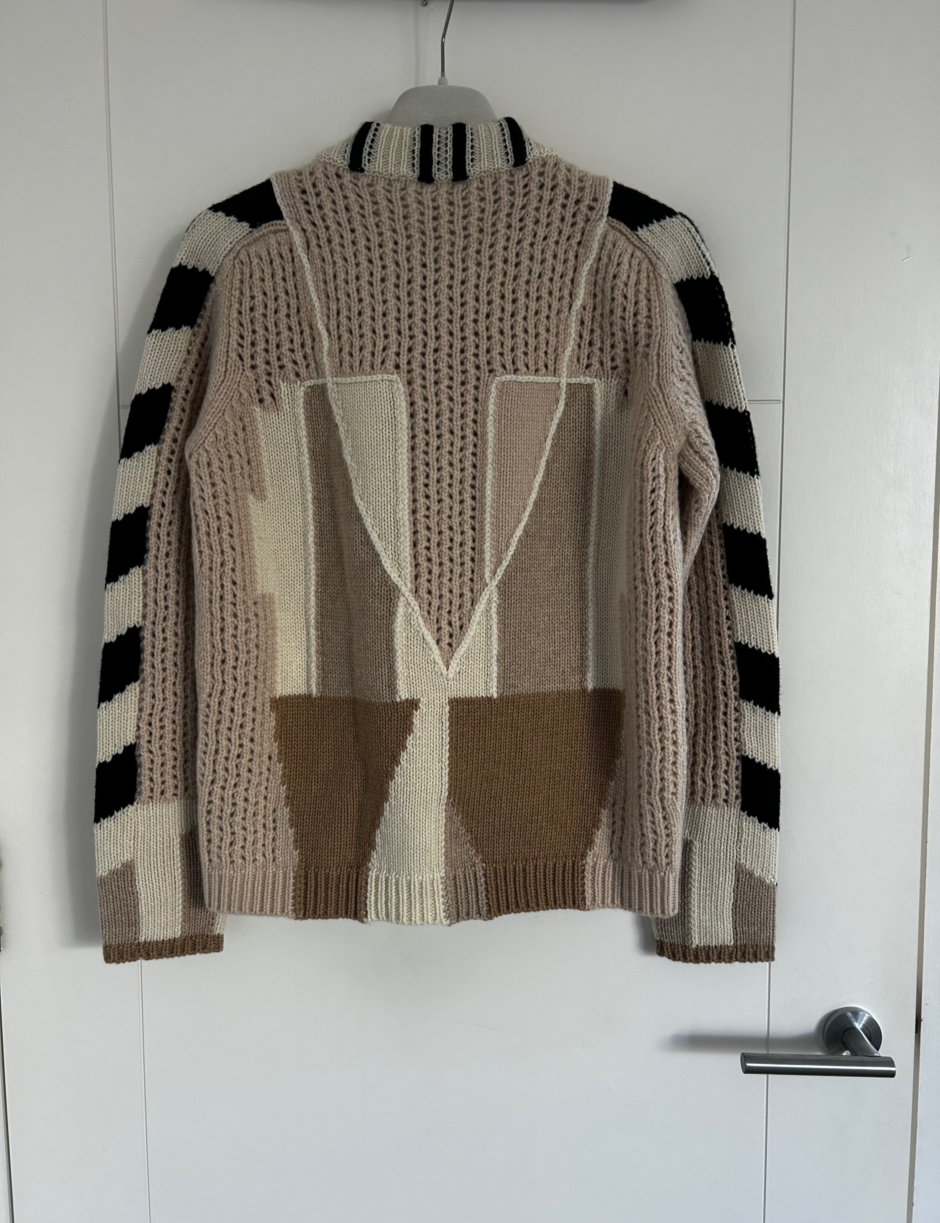 Chloe jacquard cashmere and wool blend graphic knitted jumper Size XS Beige cashmere/wool