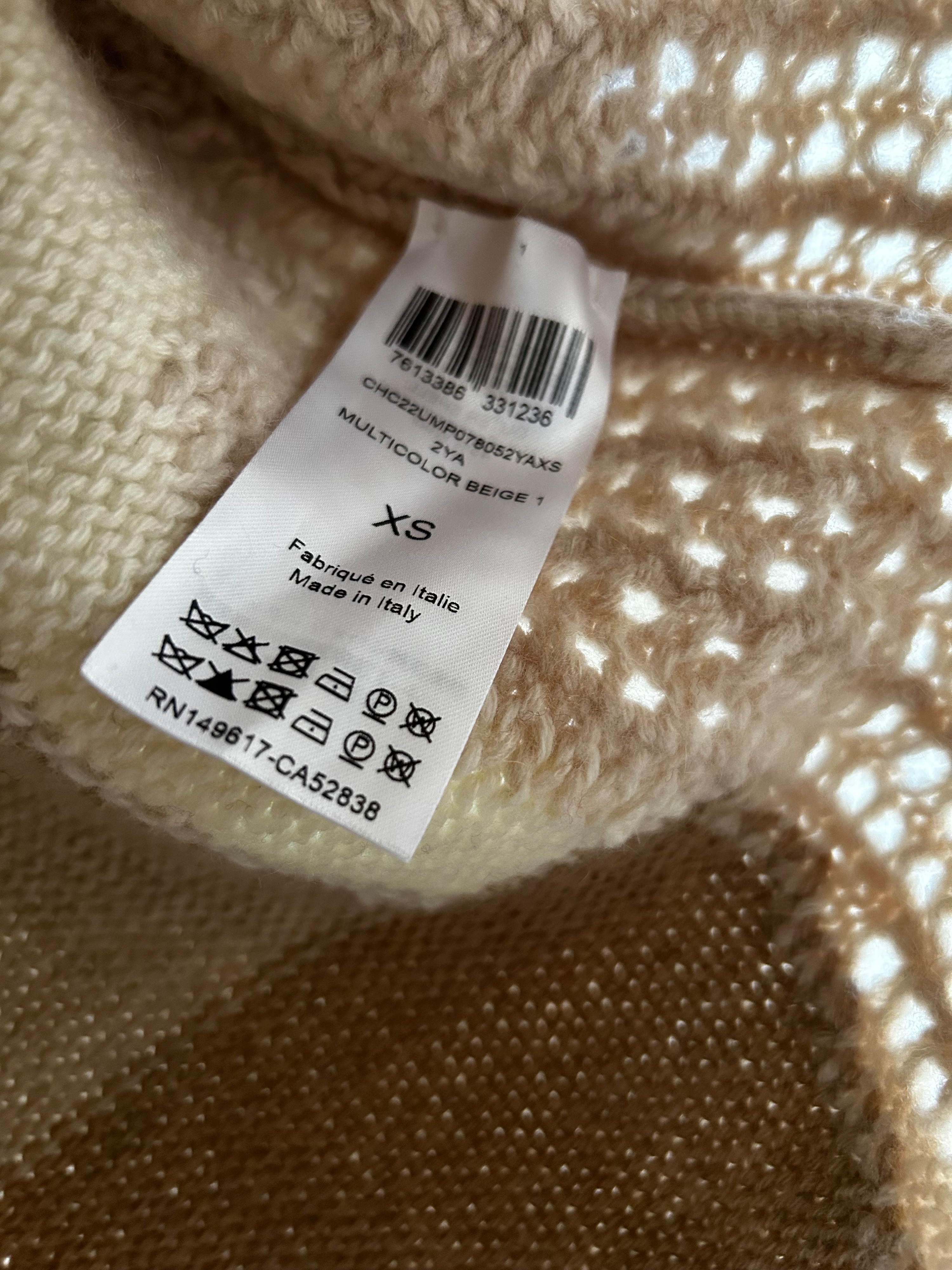 Chloe jacquard cashmere and wool blend graphic knitted jumper Size XS Beige cashmere/wool