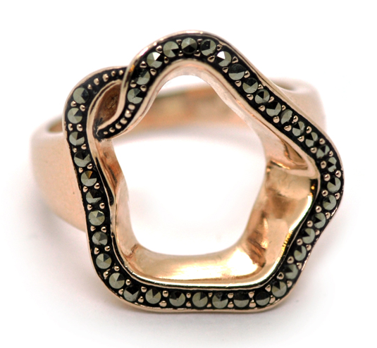 Babette Wasserman Marcasite Open Flower Ring in Rose Gold Yellow silver