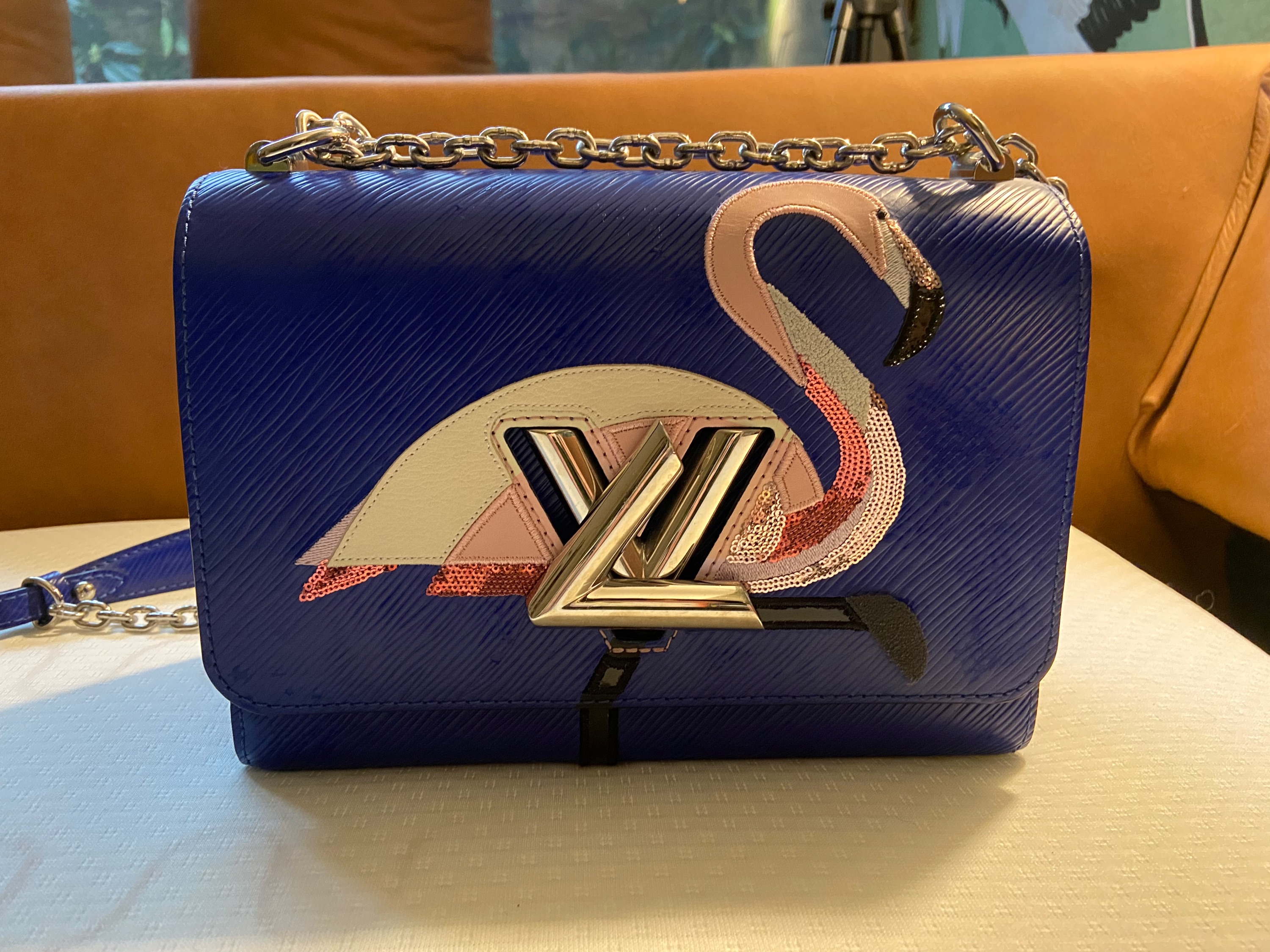 Preowned Louis Vuitton Epi Flamingo Twist MM Shoulder Bag Blue leather