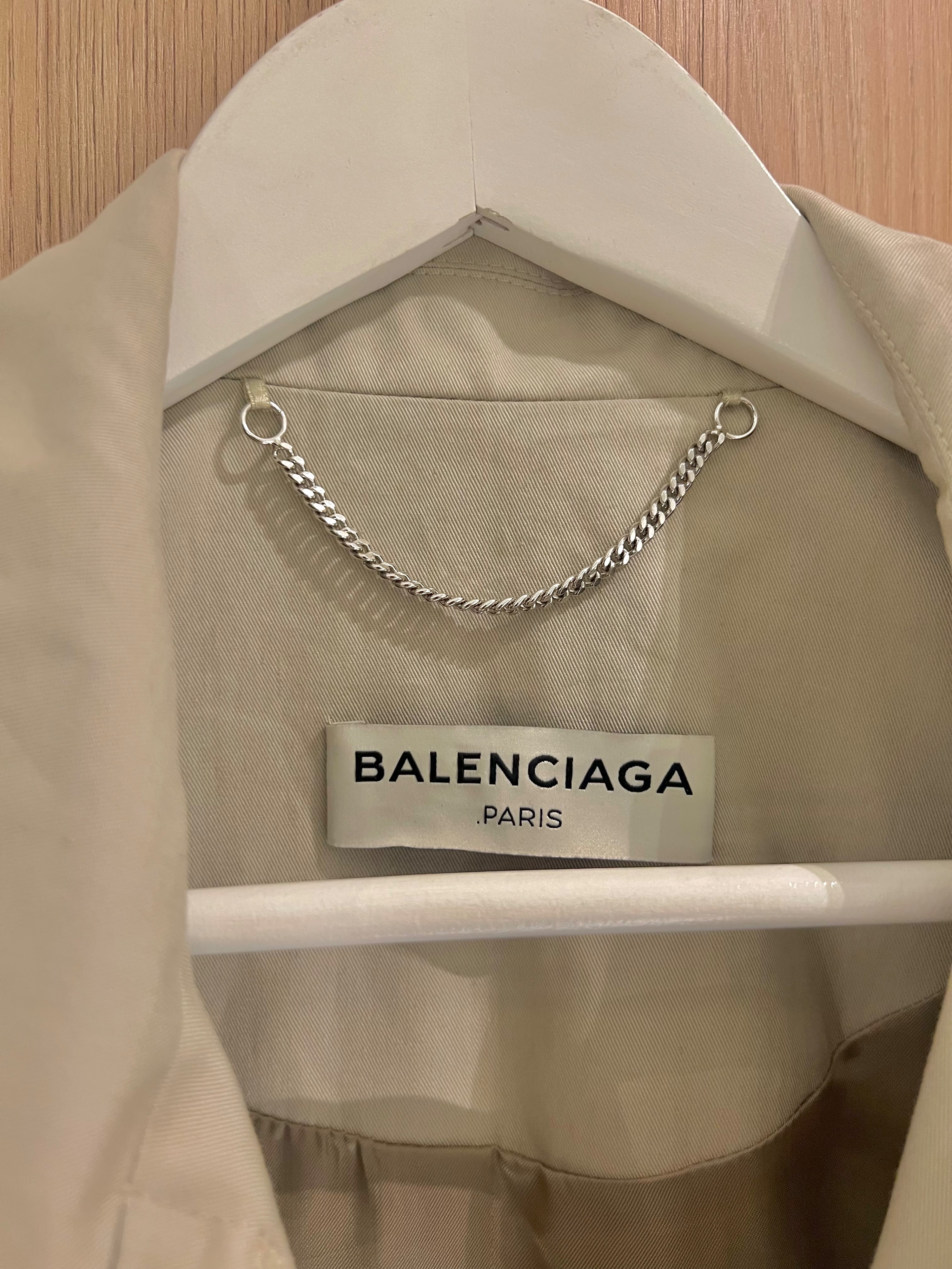 Preowned Balenciaga Beige Exaggerated Shoulder Trench Coat Size 40 cotton