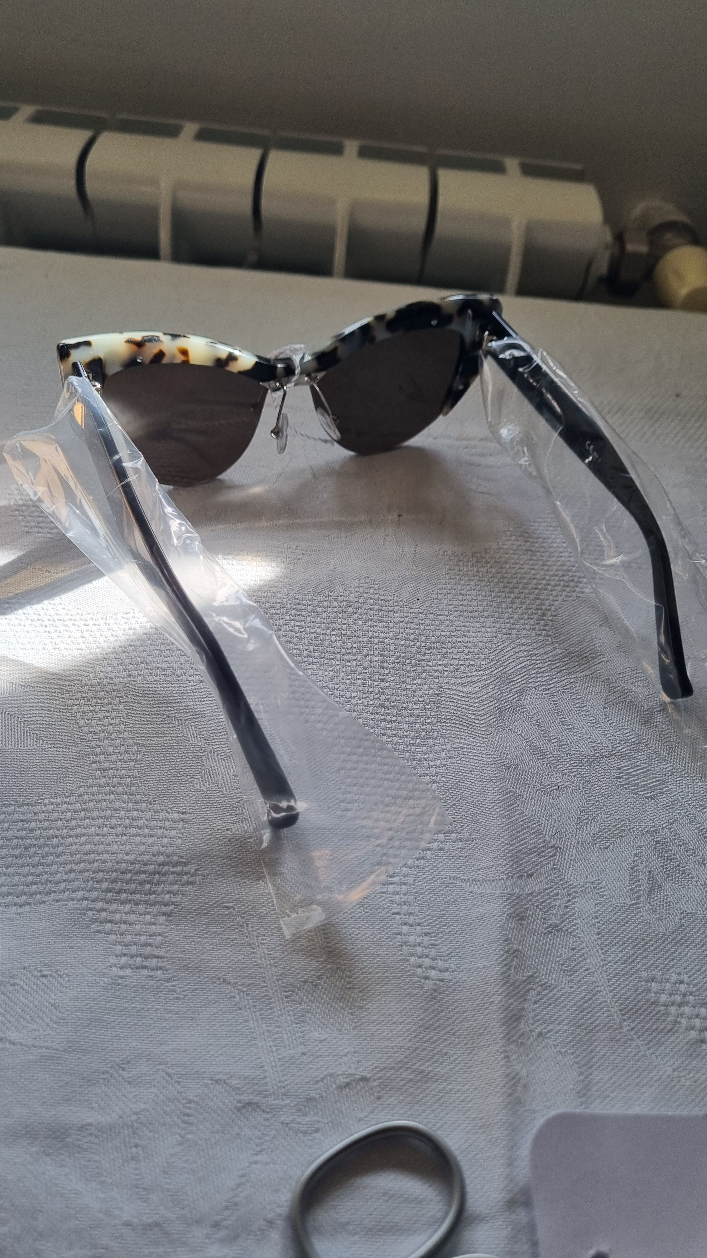 Max Mara Cat Eye Sunglasses grey ,brown acetate