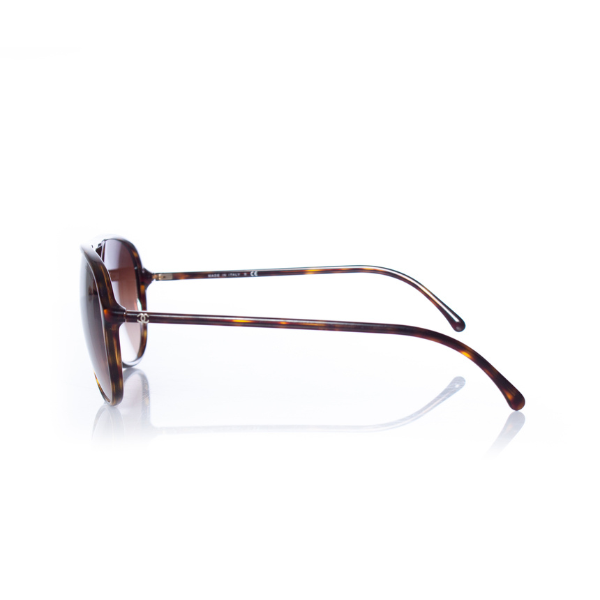 Preowned Chanel Tortoiseshell Aviator Sunglasses brown plastic