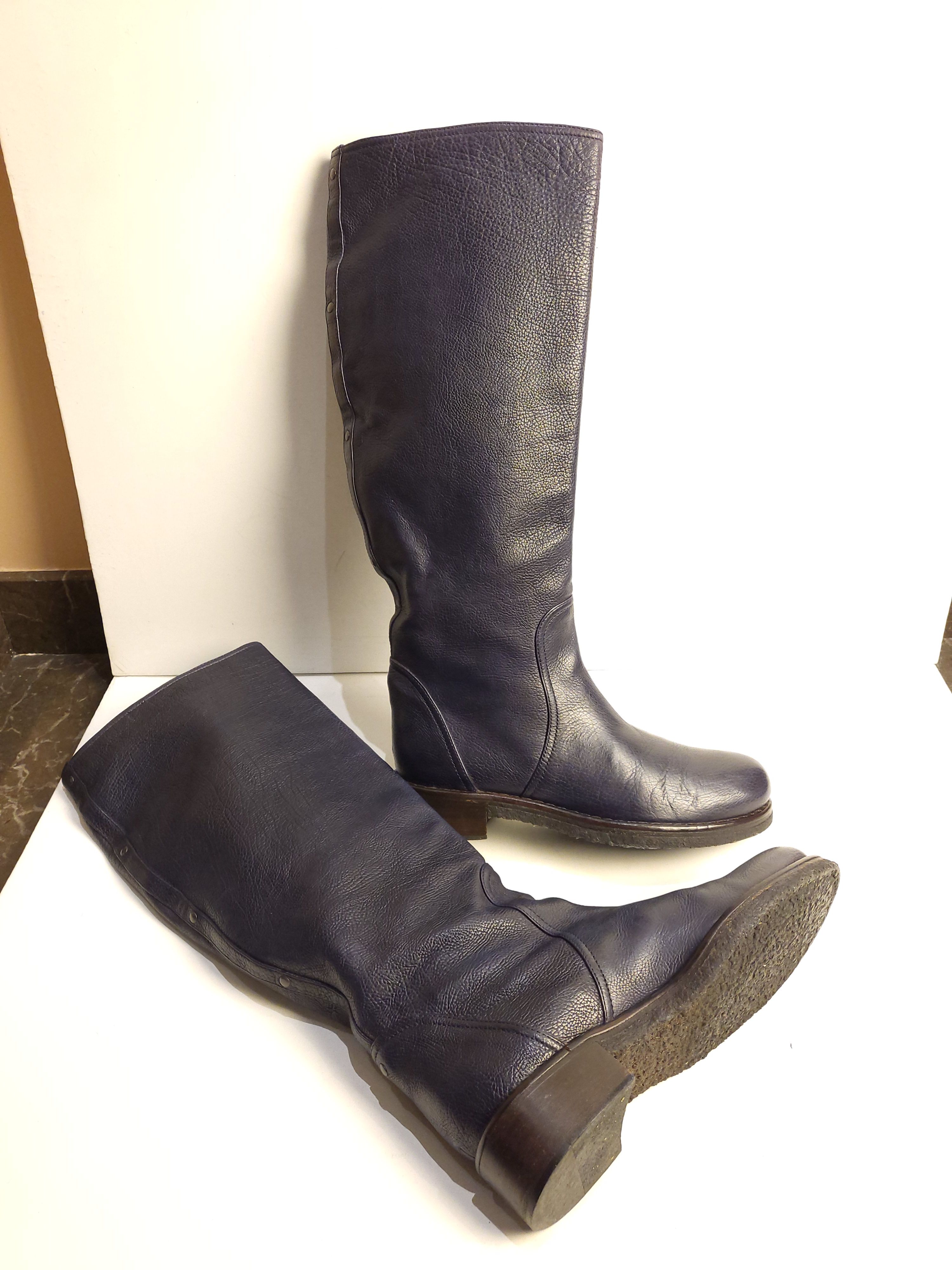 Preowned Bottega Veneta blue leather long flat boots Size 39 Navy