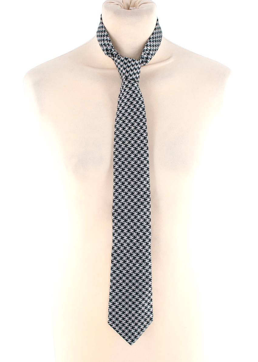 Men's Preowned Hickey Freeman Green  Grey Houndstooth Tie Black  White silk