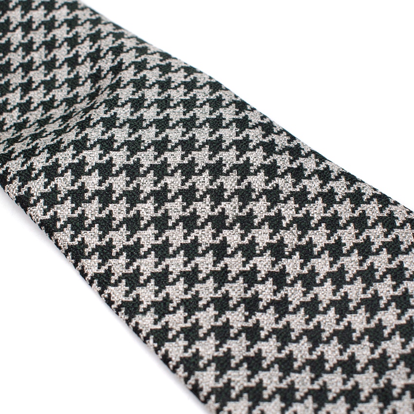 Men's Preowned Hickey Freeman Green  Grey Houndstooth Tie Black  White silk