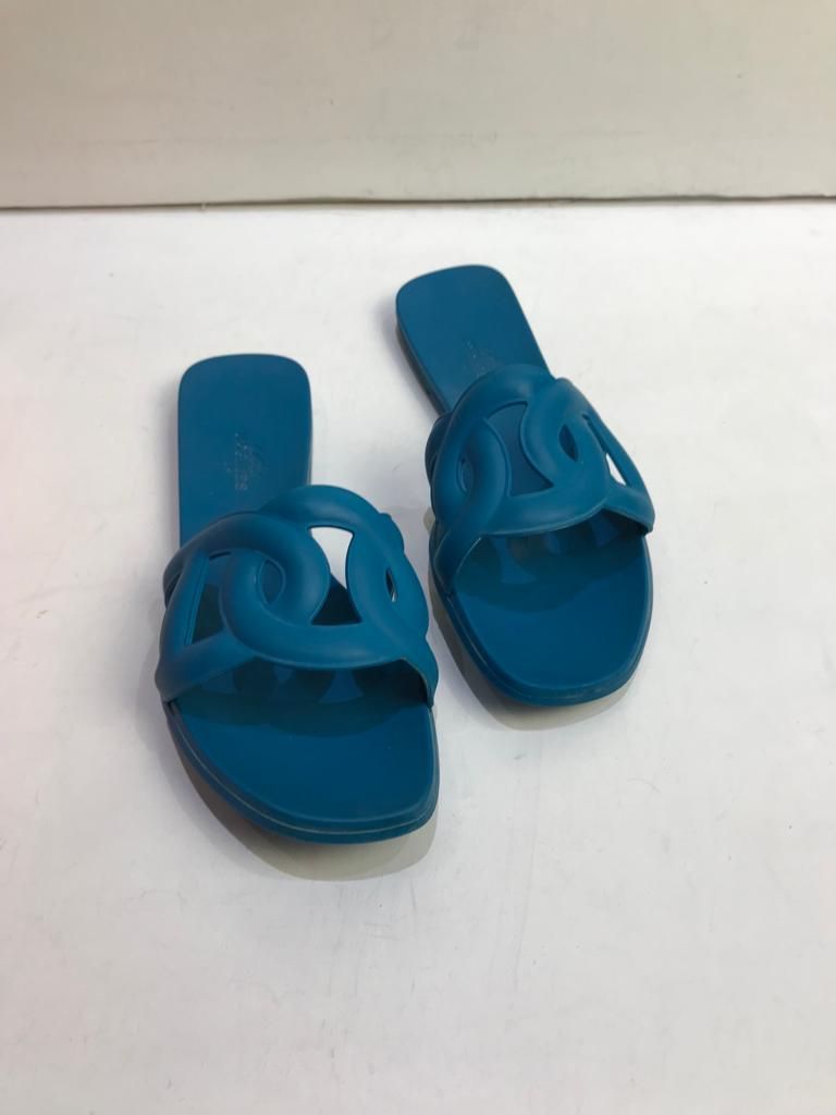 Preowned Hermes Blue rubber Aloha sandals Size 36 plastic