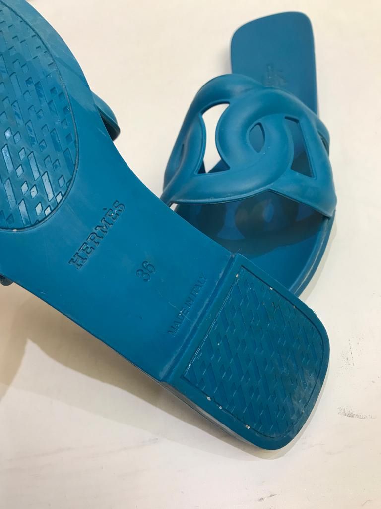 Preowned Hermes Blue rubber Aloha sandals Size 36 plastic