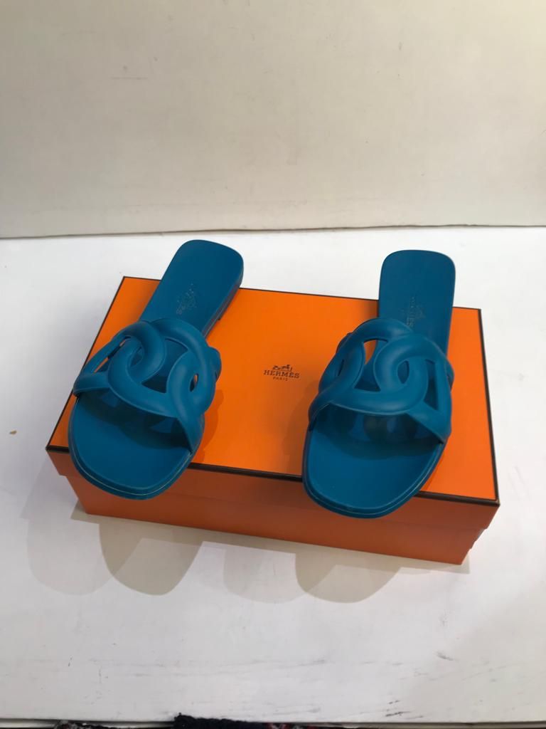 Preowned Hermes Blue rubber Aloha sandals Size 36 plastic